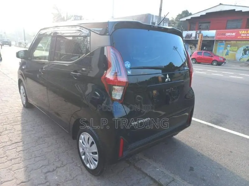 Mitsubishi eK Wagon Safety 2024