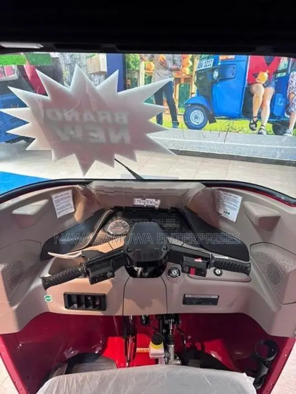Bajaj RE Brand new 2025