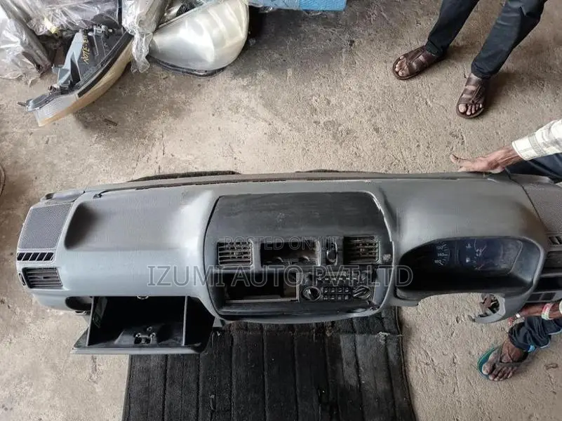 Mazda bongo Sinha muna petrol (auto) dash board