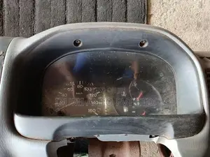 Mazda bongo Sinha muna petrol (auto) dash board