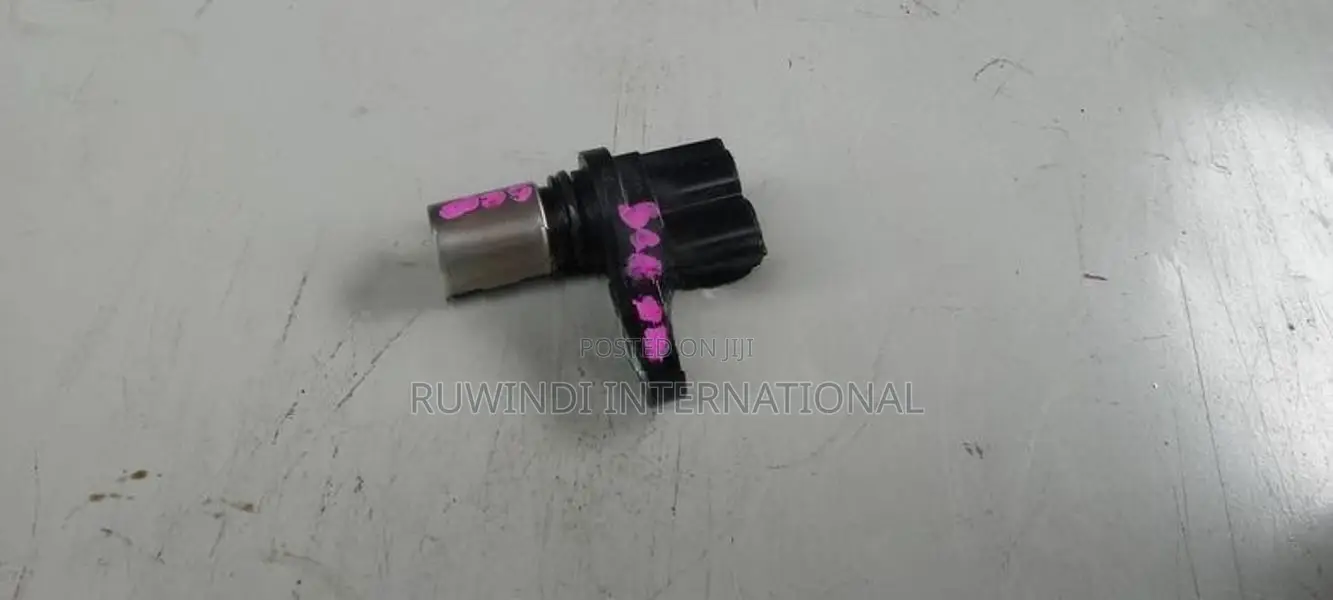 Toyota Belta SCP92 CAM Sensor
