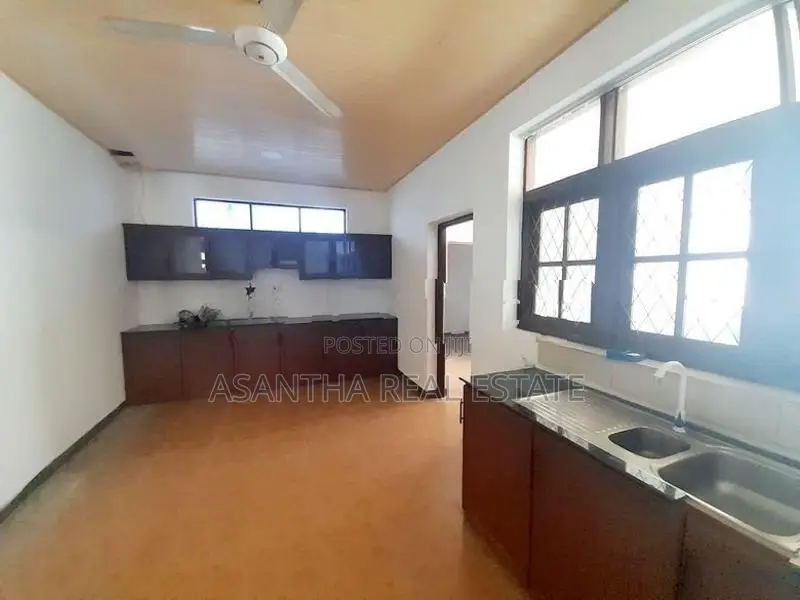 (AFA996) 24P House Sale at Raja Mawatha Nugegoda