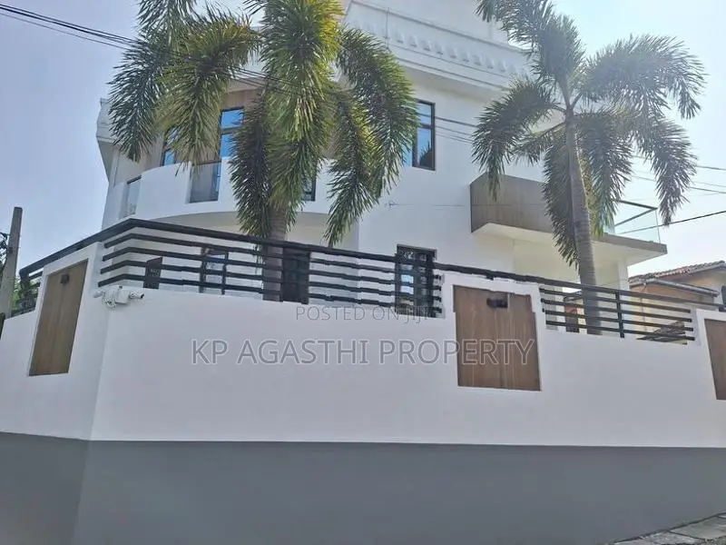 Brand New Luxury House for Sale Dehiwala