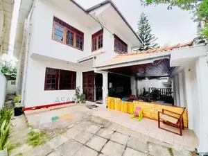 02 Storey House With 15.5 P for Sale in Jubbli Post Nugegoda