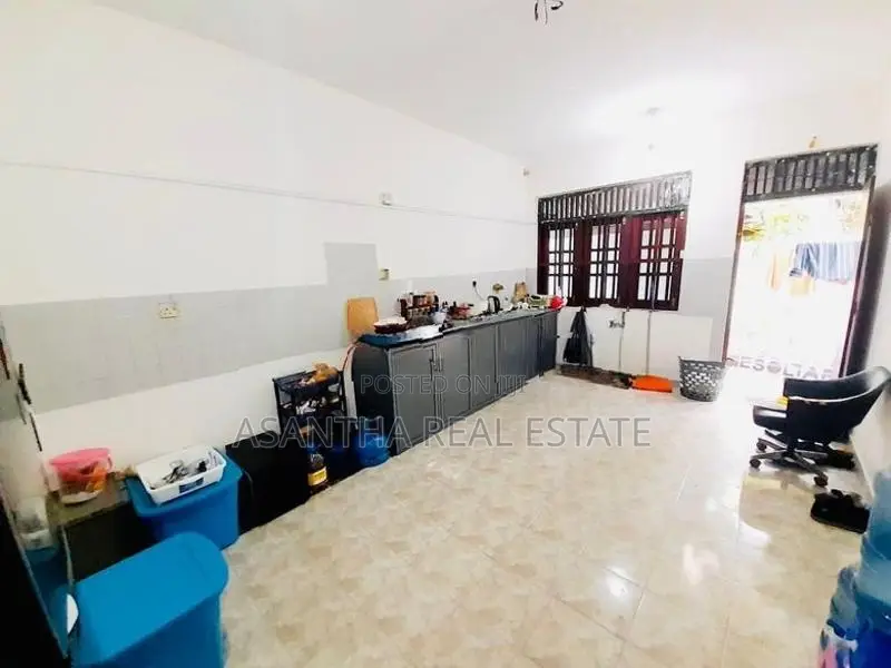 02 Storey House With 15.5 P for Sale in Jubbli Post Nugegoda