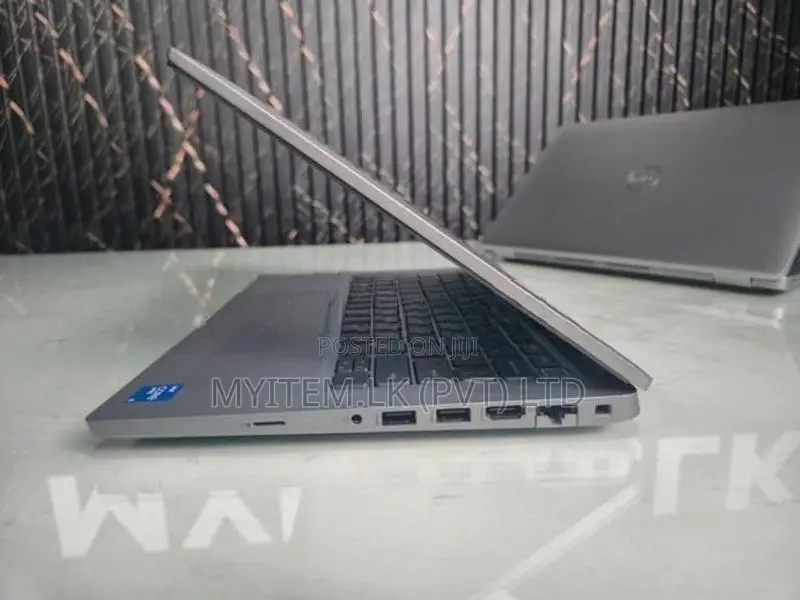 Dell Latitude 5420 | Core i5 11th GEN 8GB RAM 256GB SSD