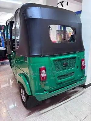 Bajaj RE 2026