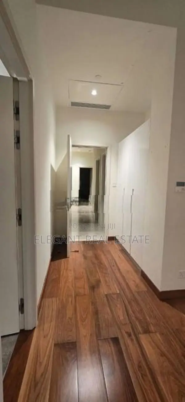 CCC - 03 Bedroom Apartment for Rent in Colombo 02(A5168)