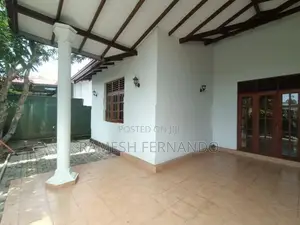 3 Bedroom House for Rent Ekala Ja Ela