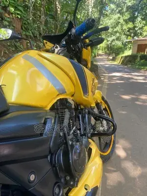 TVS Apache RTR 150 2015