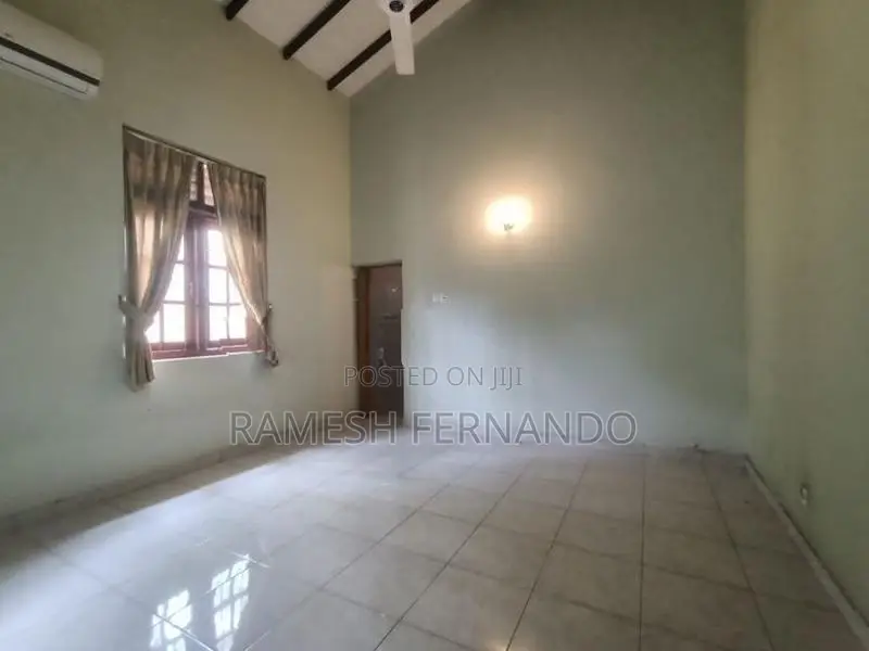3 Bedroom House for Rent Ekala Ja Ela