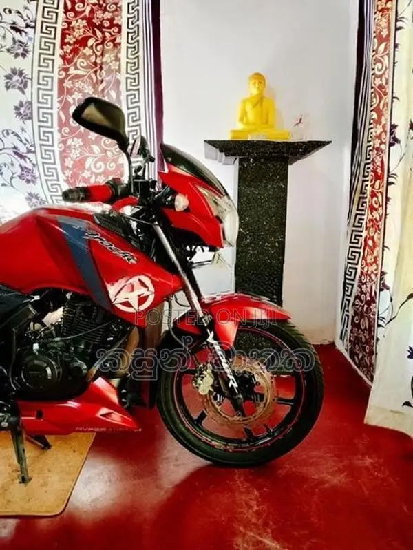 TVS Apache RTR 150 2015