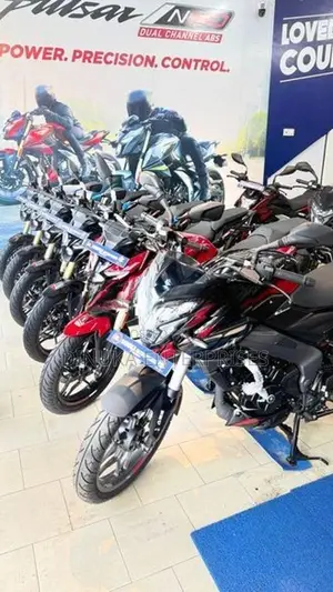 Bajaj Pulsar N160 Premium 2026