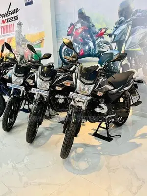 Bajaj Platina 100 ES 2026