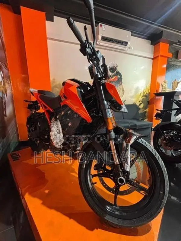 KTM Duke 160 2026