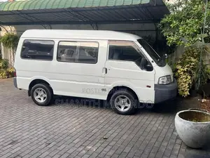 Mazda Bongo 2006