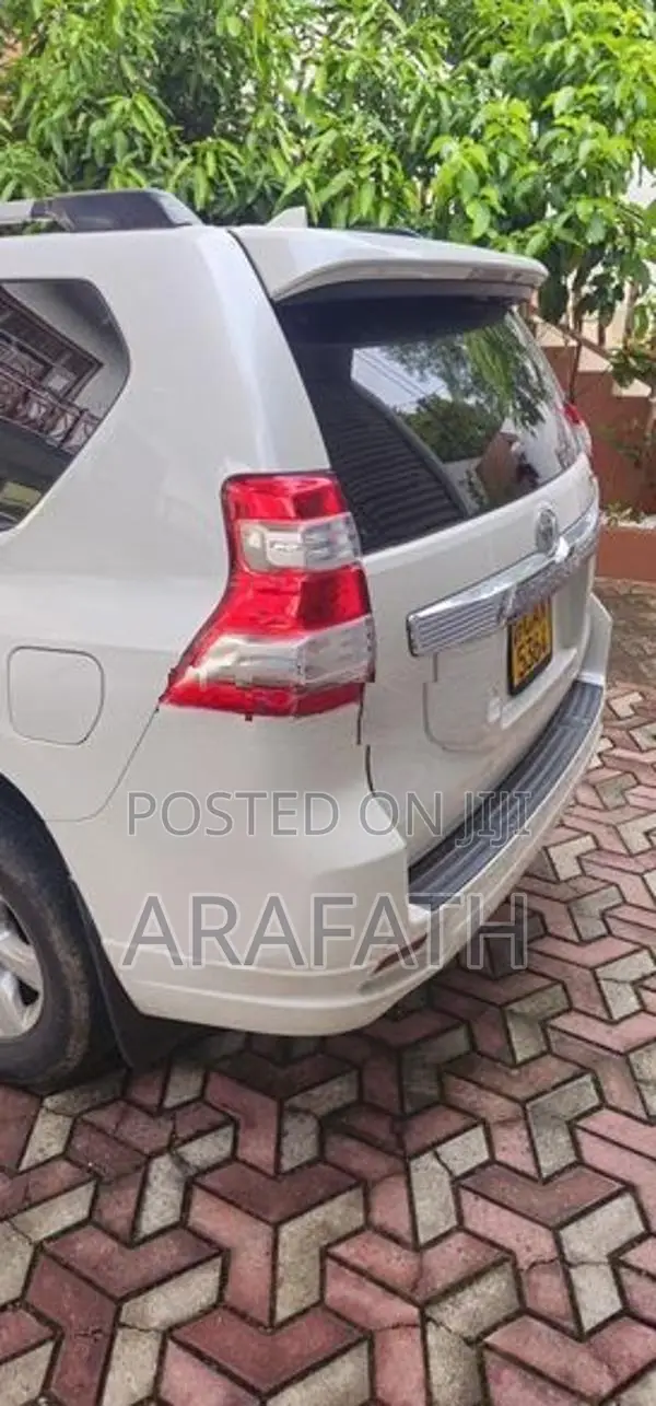 Toyota Land Cruiser Prado TX 150 Diesel 2015