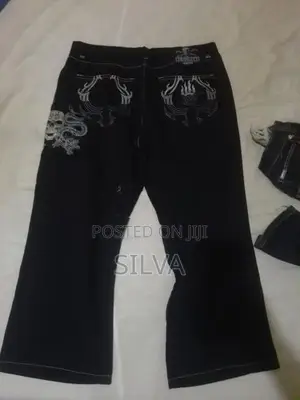 Y2K Streetwear