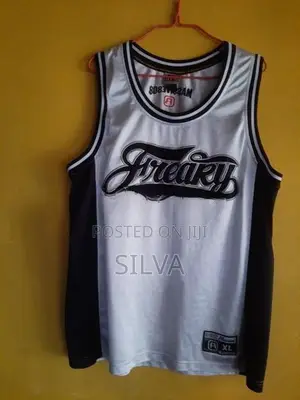 Y2K Streetwear
