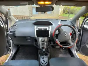 Toyota Vitz 2007