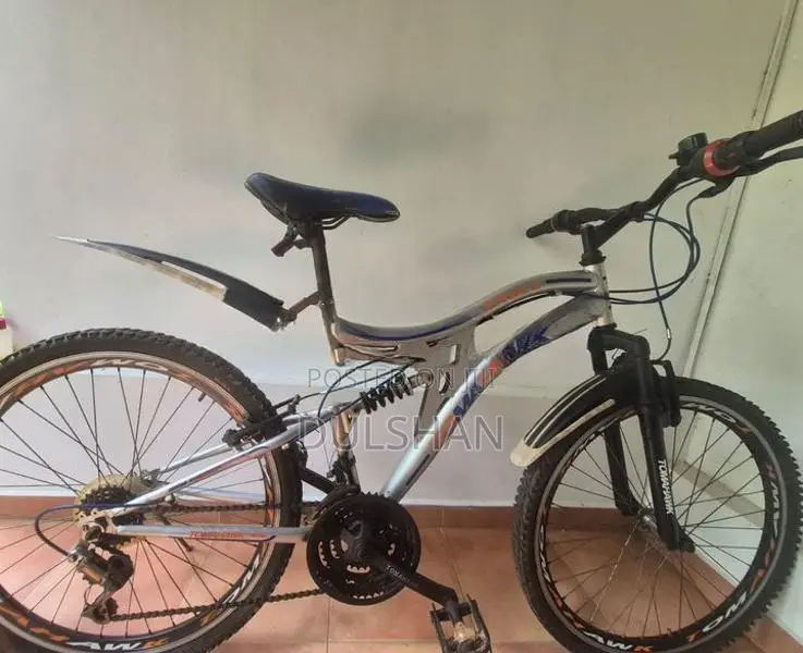 Tomahawk Mountain Bicycle