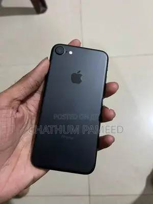 Apple iPhone 7 (Used)
