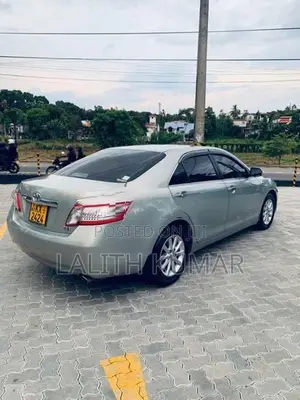 Toyota Camry 2011