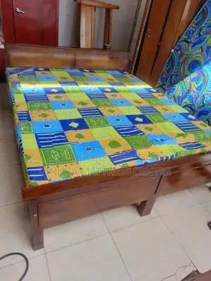 Queen Bed 6ft ×5ft