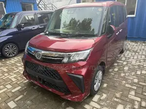 Toyota Roomy GT Turbo 2023
