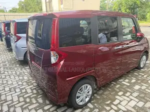 Toyota Roomy GT Turbo 2023