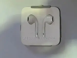 Apple iPhone Earphones