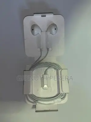 Apple iPhone Earphones