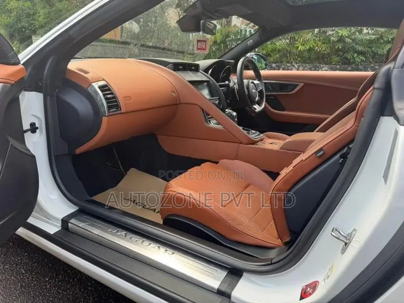 Jaguar F-Type P300 Sport Coupe 2019