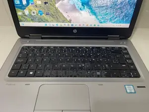 Hp Intel Co i7-6665U CPU