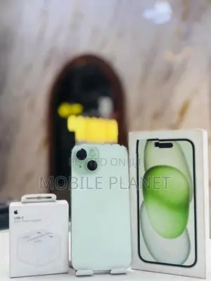 Apple iPhone 15 5G 256GB (Used)