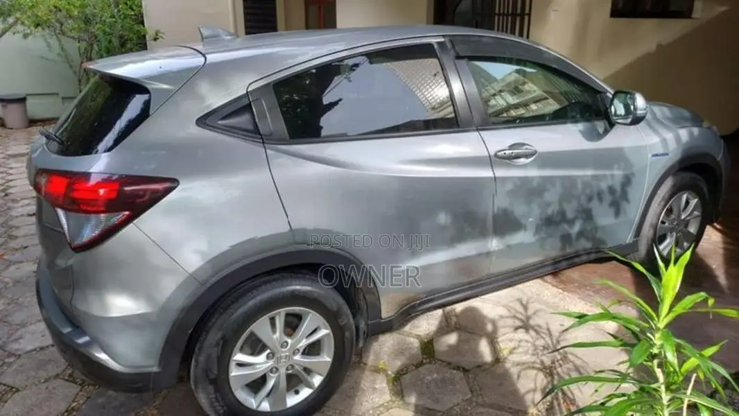 Honda Vezel X Grade 2014