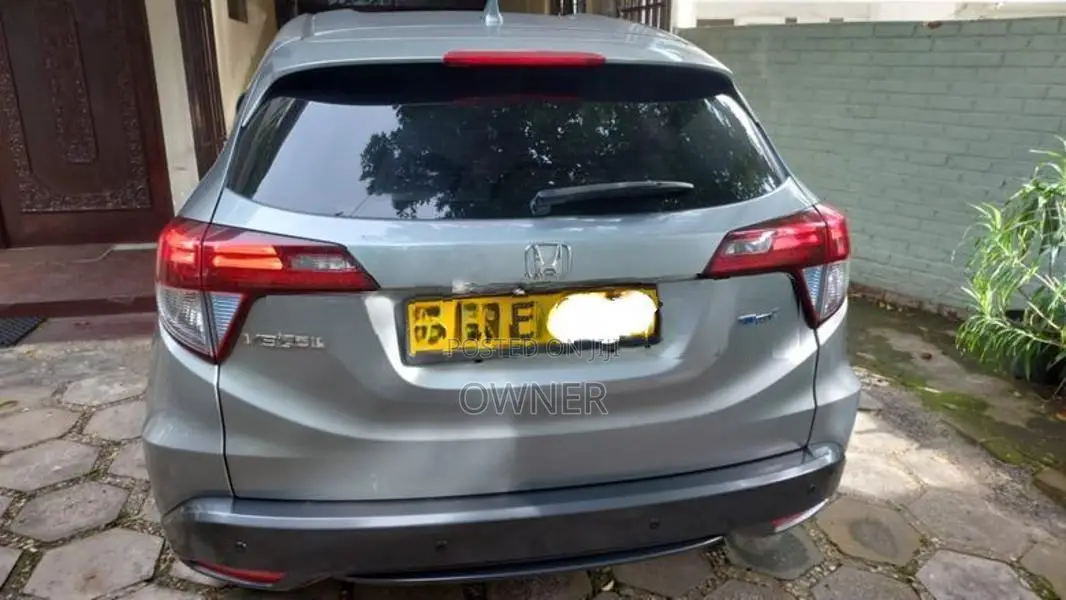 Honda Vezel X Grade 2014