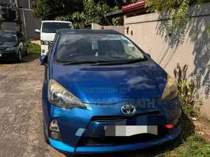 Toyota Aqua G Grade 2012