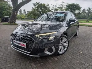 Audi A3 Sedan AutoPark Urban 2023