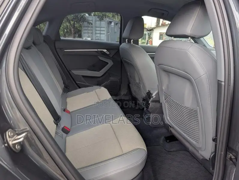 Audi A3 Sedan AutoPark Urban 2023