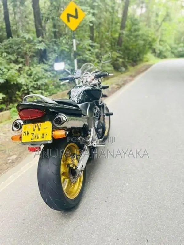 Honda Hornet 2010