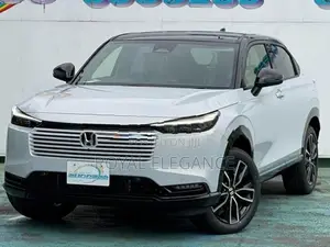 Honda Vezel Z Play 2025