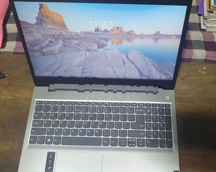 Lenovo i3 10th Gen Ideapad Slim 3 Laptop