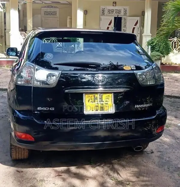 Toyota Harrier 240G 2005