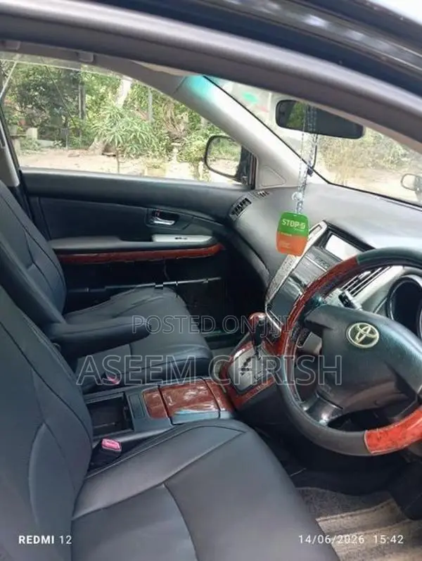 Toyota Harrier 240G 2005