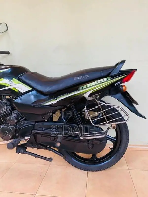 TVS Metro 2012