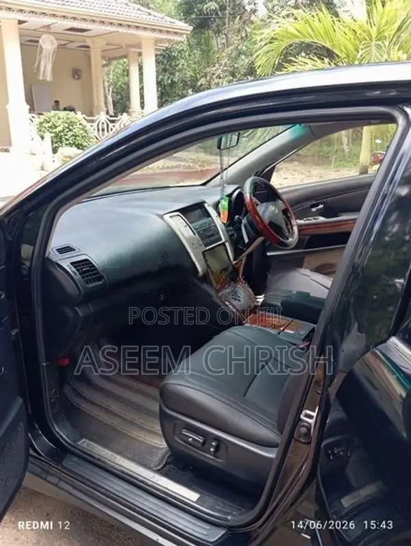 Toyota Harrier 240G 2005