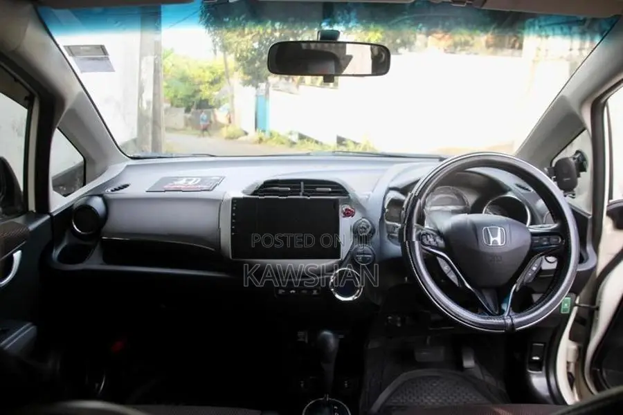 Honda Fit Shuttle GP2 2013