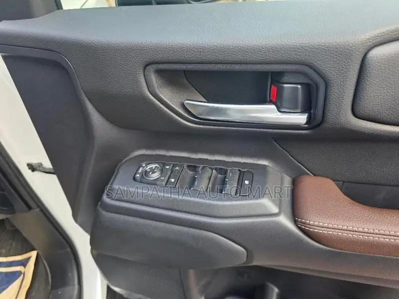 Toyota Land Cruiser Prado Lc 250 2026