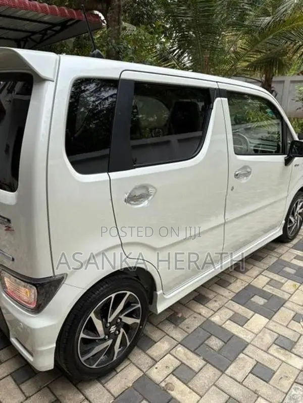 Suzuki Wagon R ZX Custom Z 2025